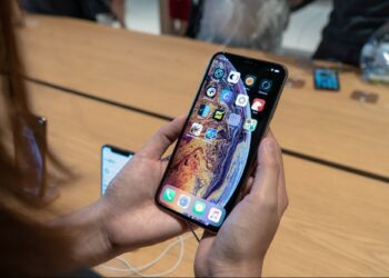 iPhone 13 her zaman ekranda islevine sahip olabilir